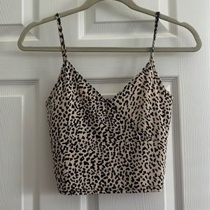 Cheetah Cropped Tank Top